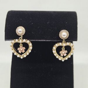 Chic Gold Heart Earrings with Pink Floral Accents